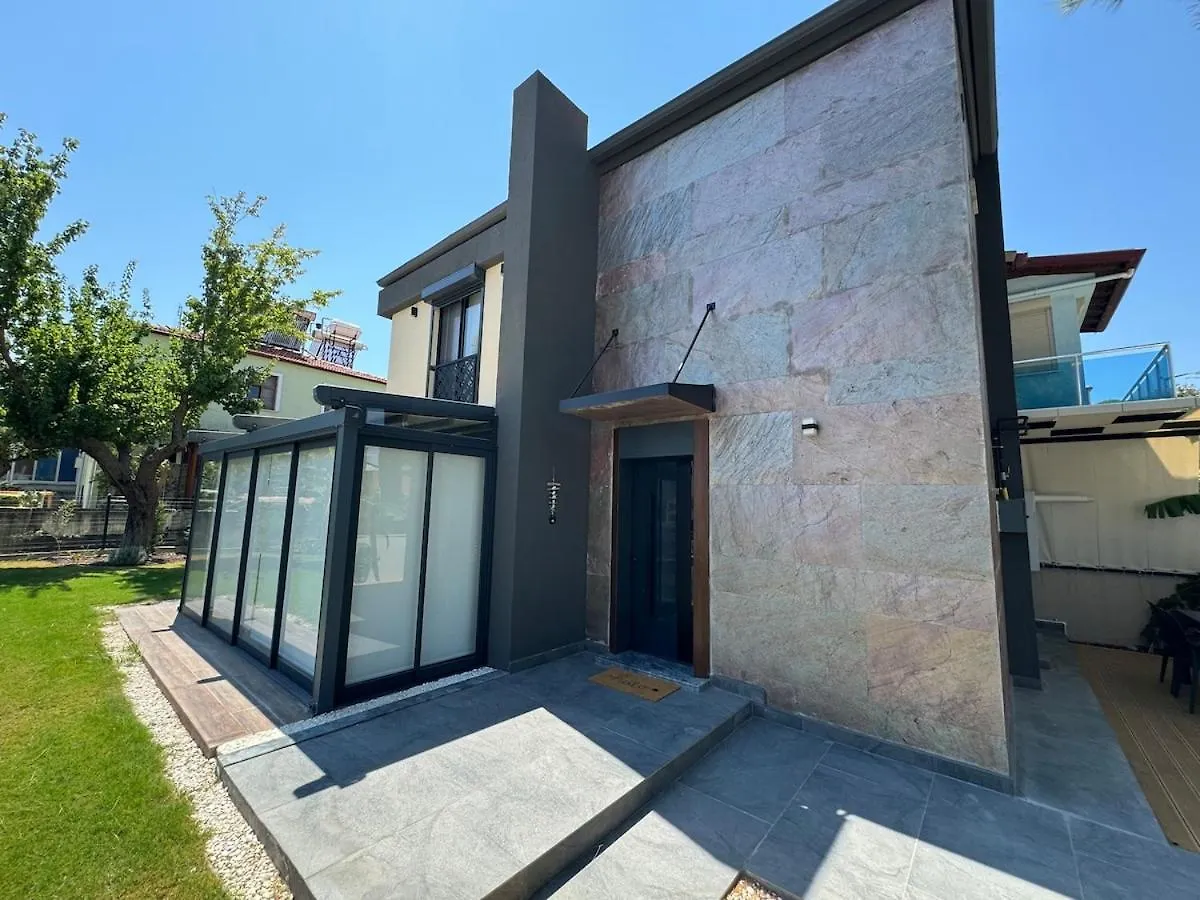 Cozy Villa In Urla Center