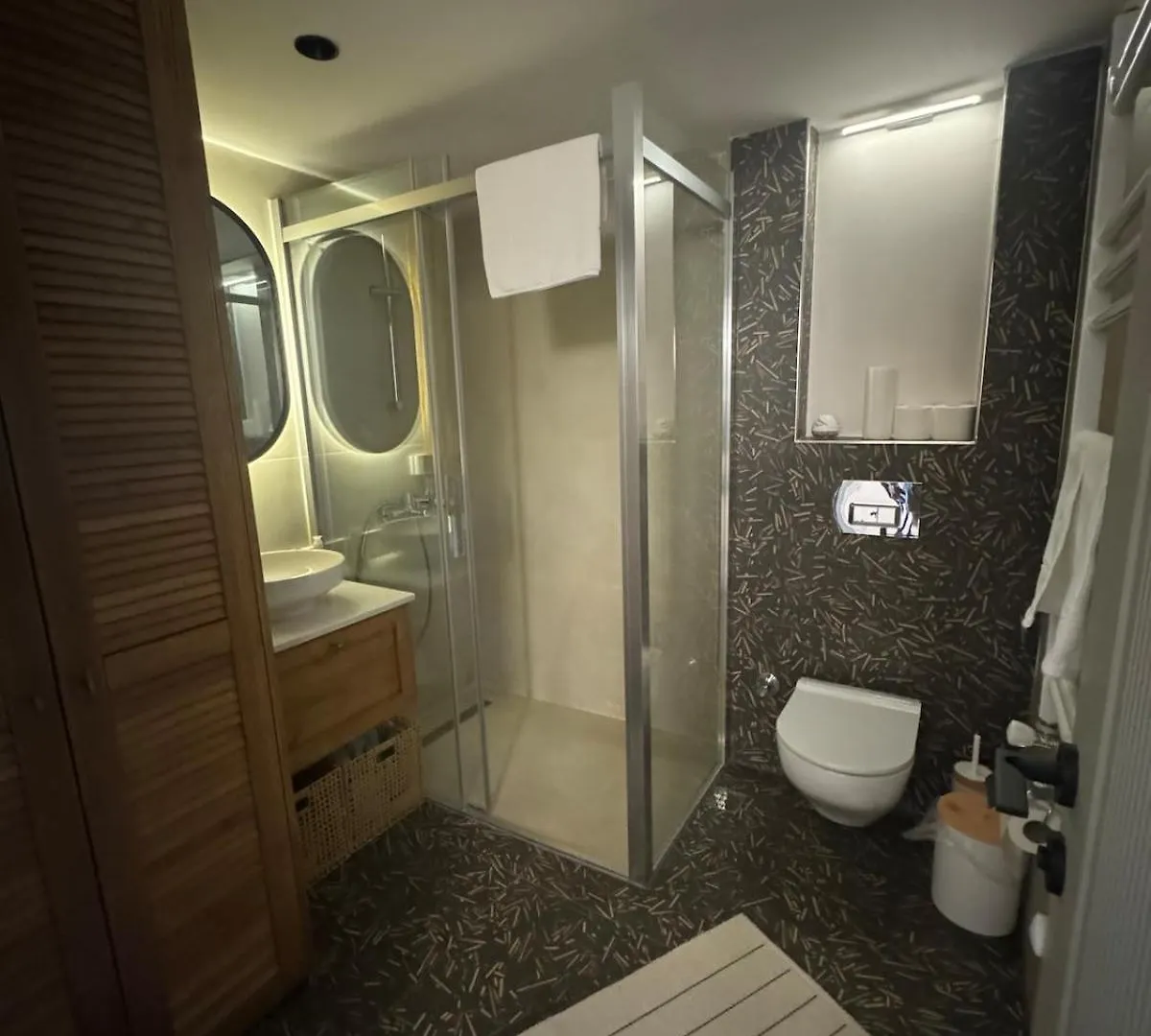 Cozy Villa In Urla Center Turkey